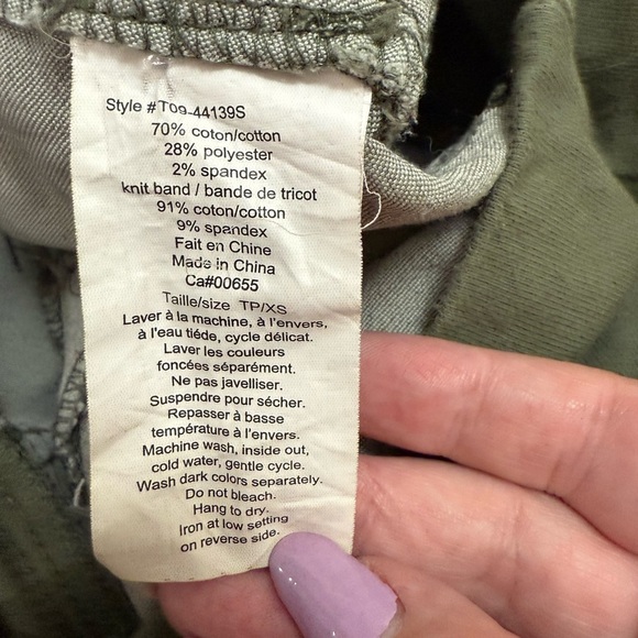 Thyme Maternity Green Leggings Comfortable Fit - Picture 2 of 5